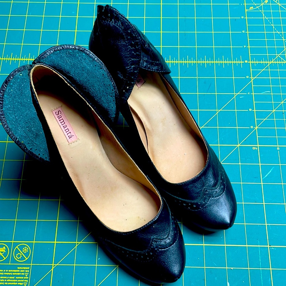 Samanta leather shoes. Never worn. Size 10